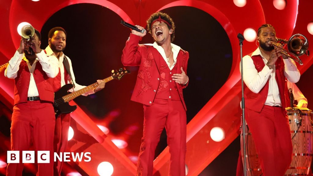 Live Nation sees strong ticket sales as monopoly lawsuit looms